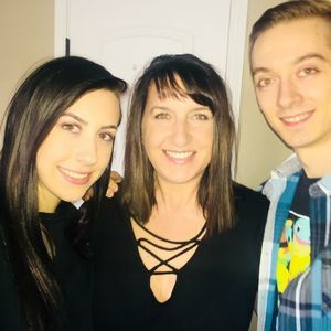 Meet your Posher, Raquel